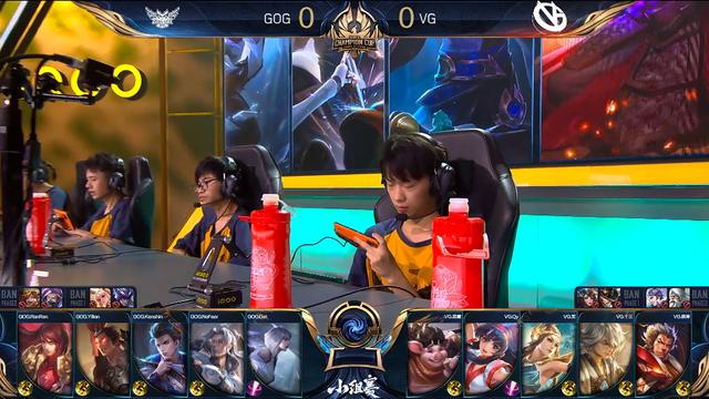 在场下也深 在场下也深