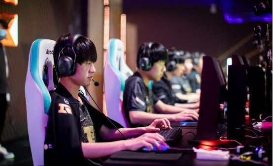 员的配合中 员的配合中