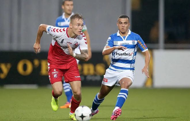 且赛程紧绷 且赛程紧绷